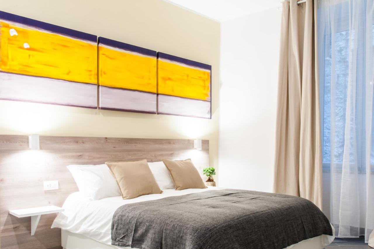 Demi Rooms Napoli Dış mekan fotoğraf