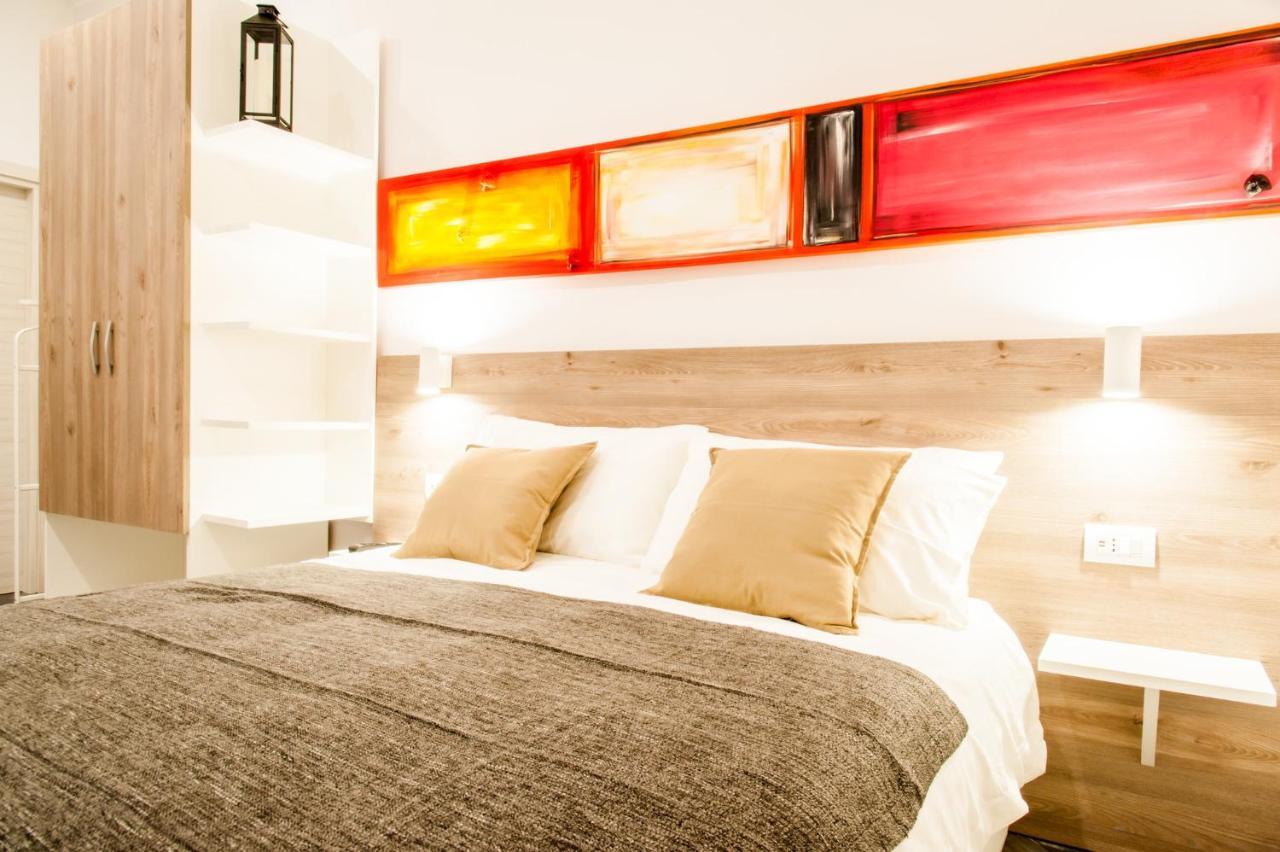 Demi Rooms Napoli Dış mekan fotoğraf