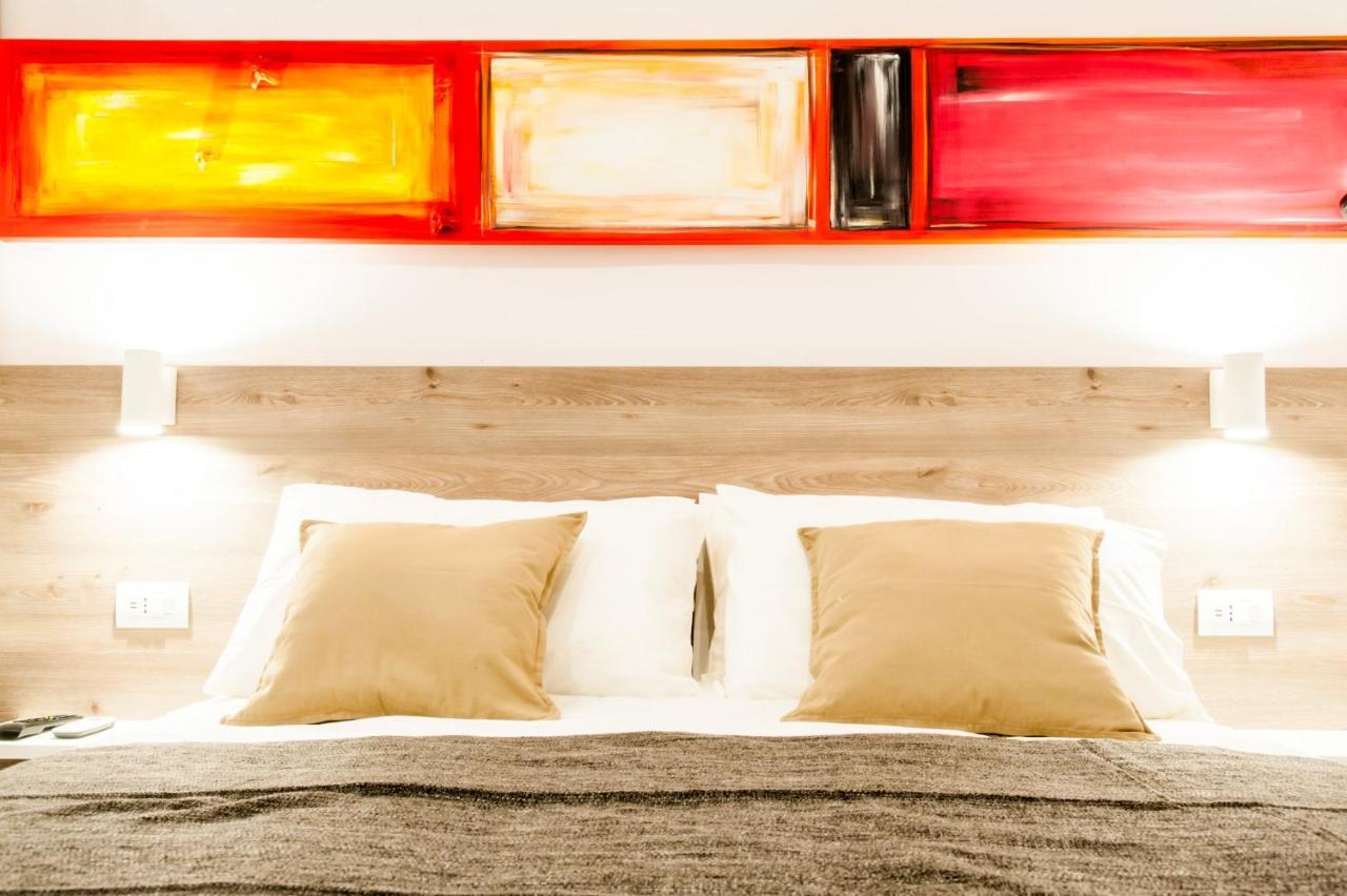 Demi Rooms Napoli Dış mekan fotoğraf